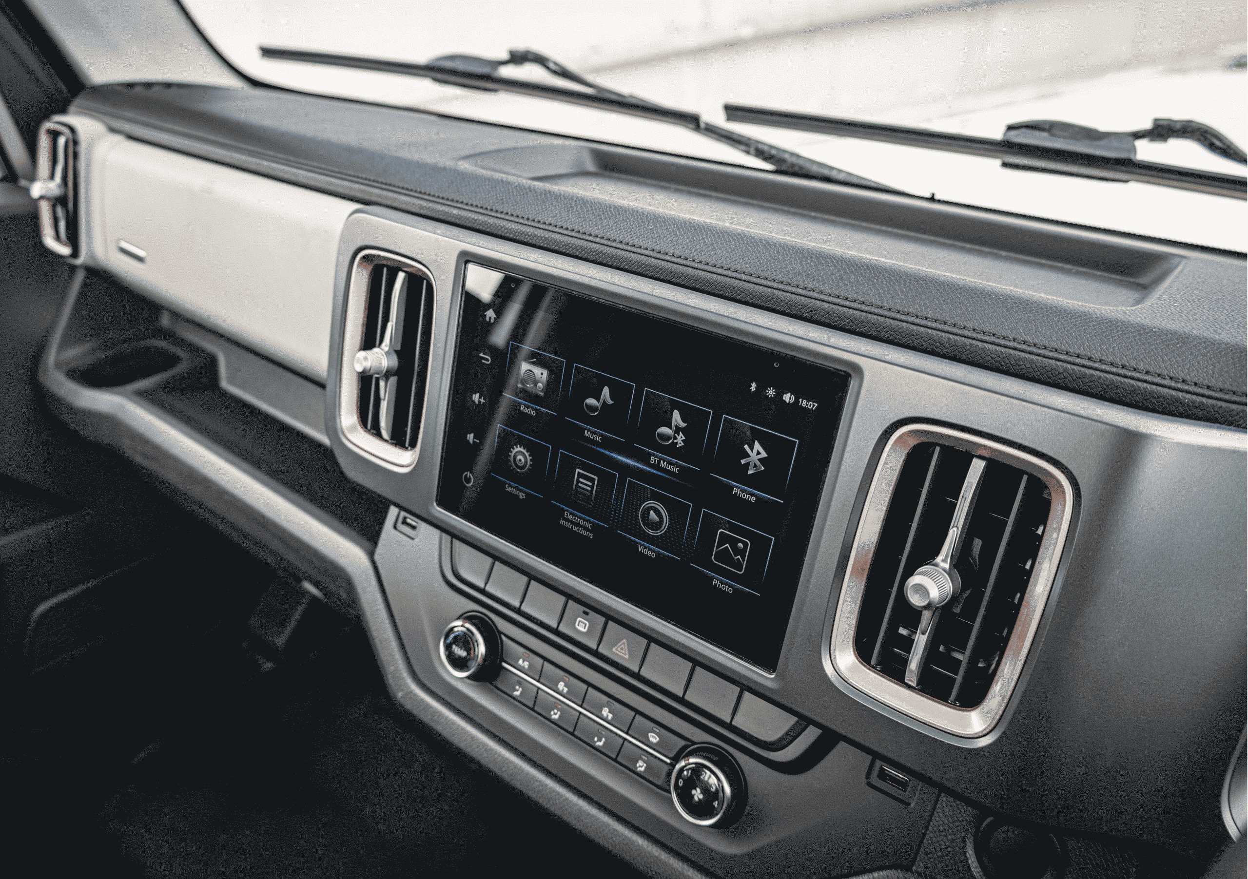 Forland S1 EV truck infotainment screen